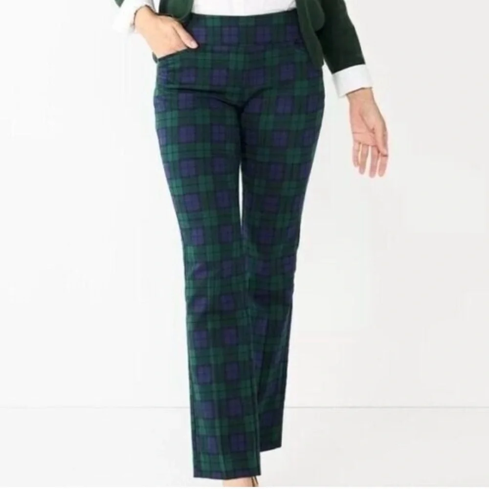 Gorgeous Green and Blue Tartan Plus Size Holiday Pant - Picture 2 of 2